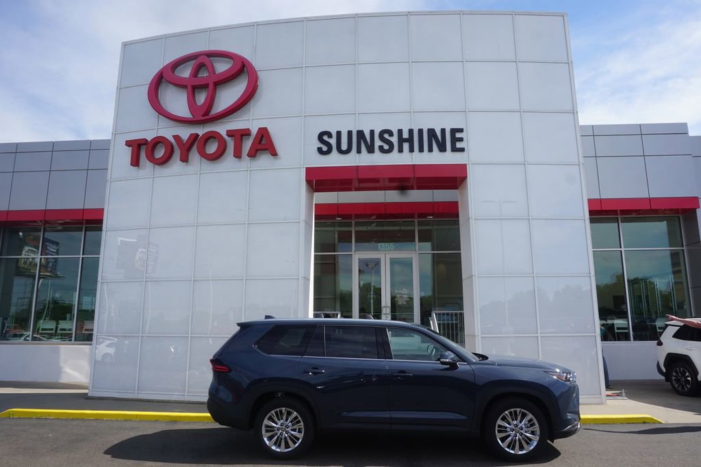 New 2026 Toyota Grand Highlander AWD image 1
