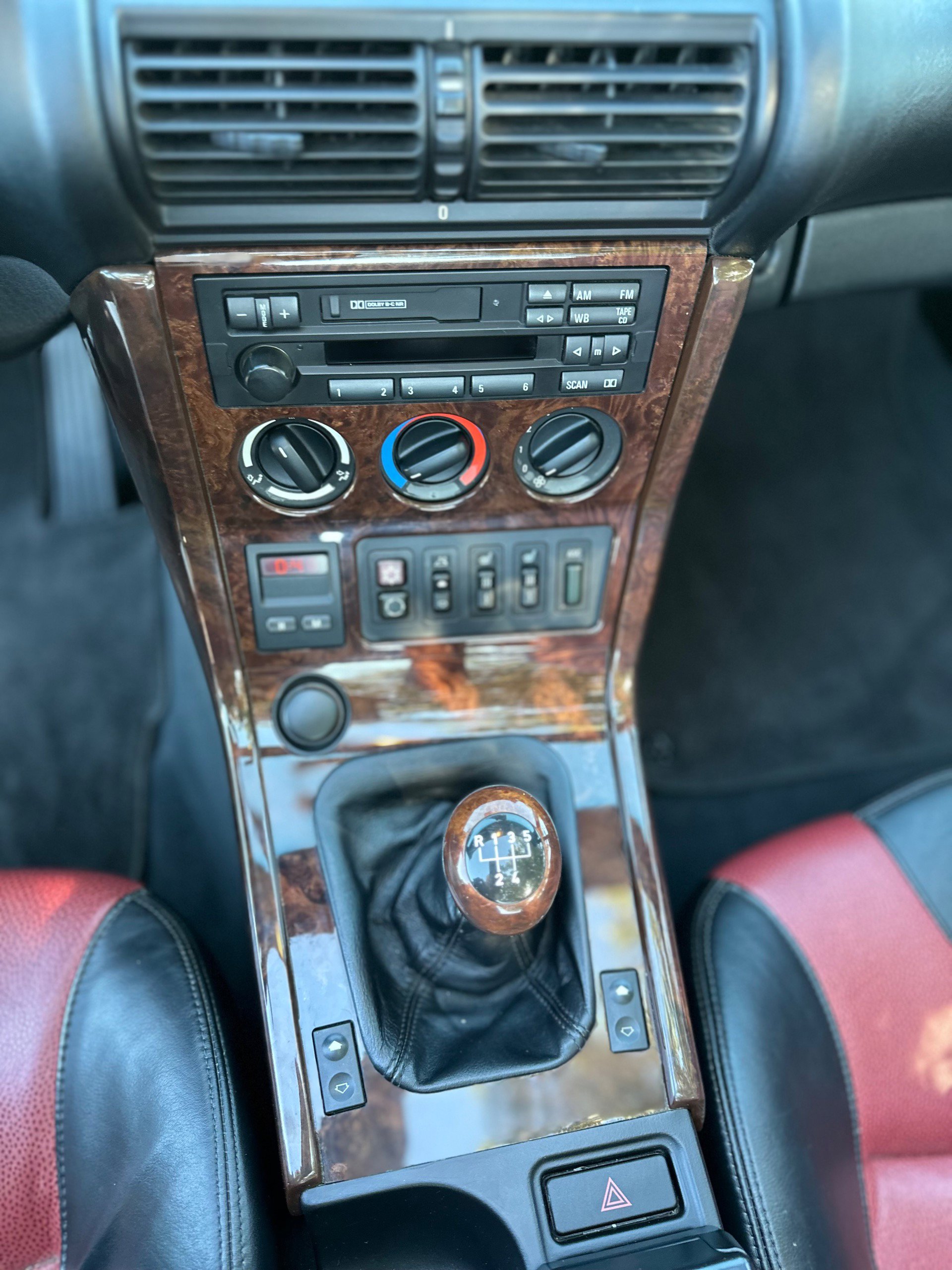 Used 1998 BMW Z3 1.9 image 31