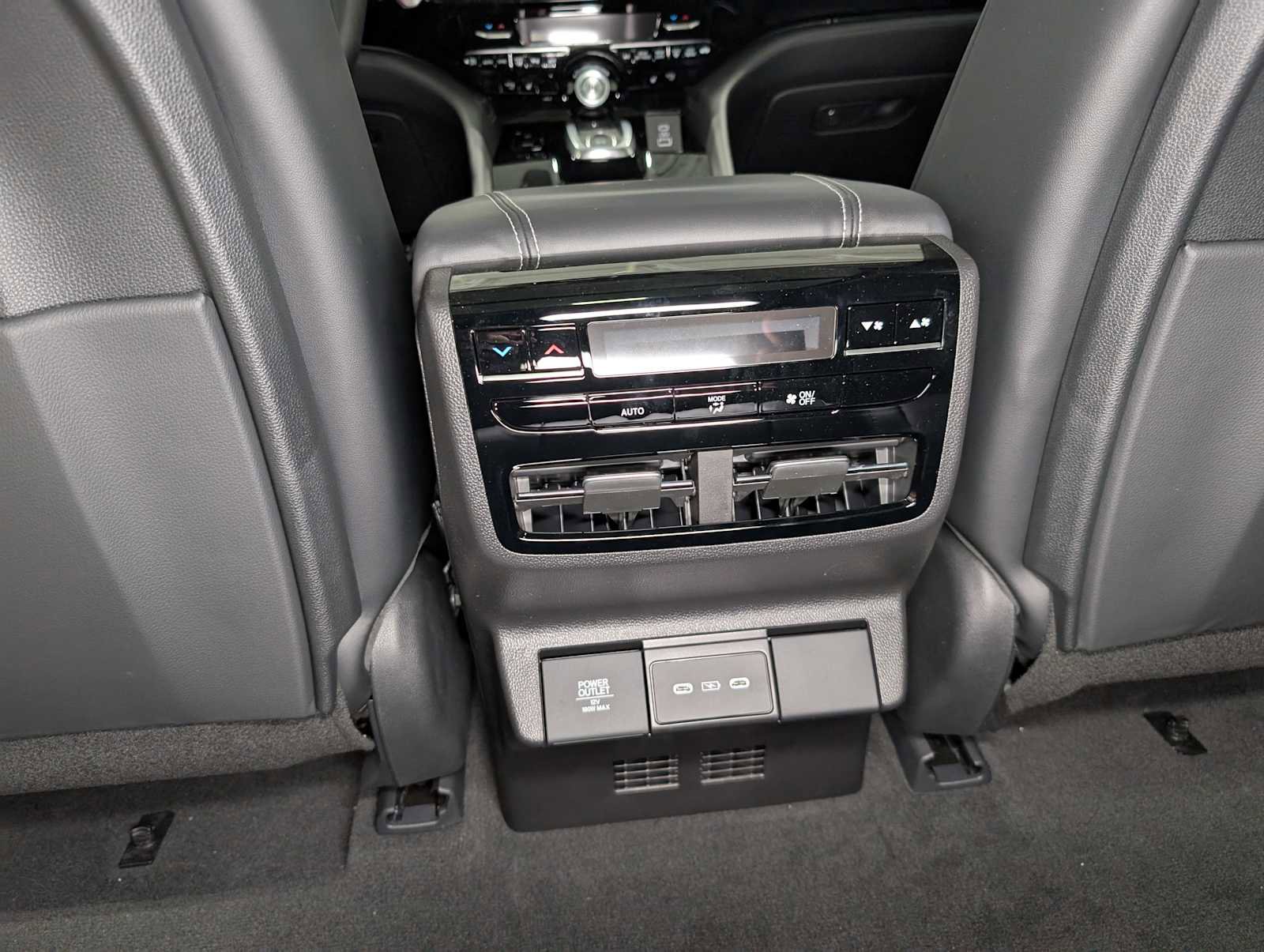 Used 2025 Acura MDX SH-AWD w/ Technology Package image 22