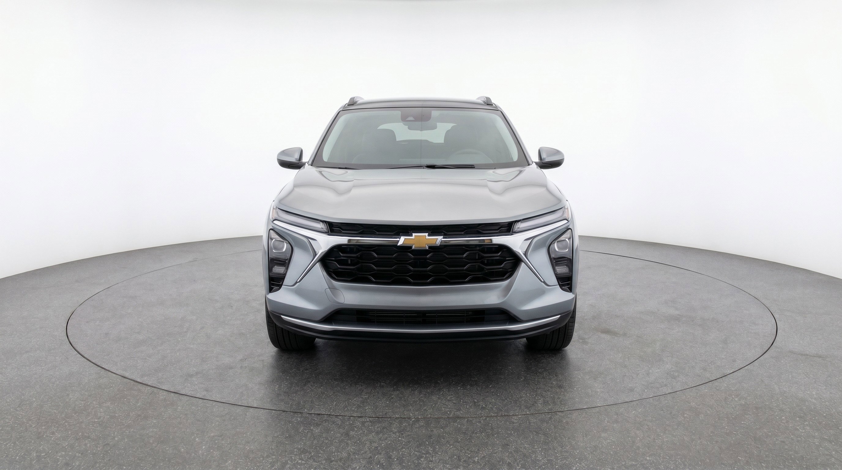 Used 2025 Chevrolet Trax LT w/ LT Convenience Package FWD image 2