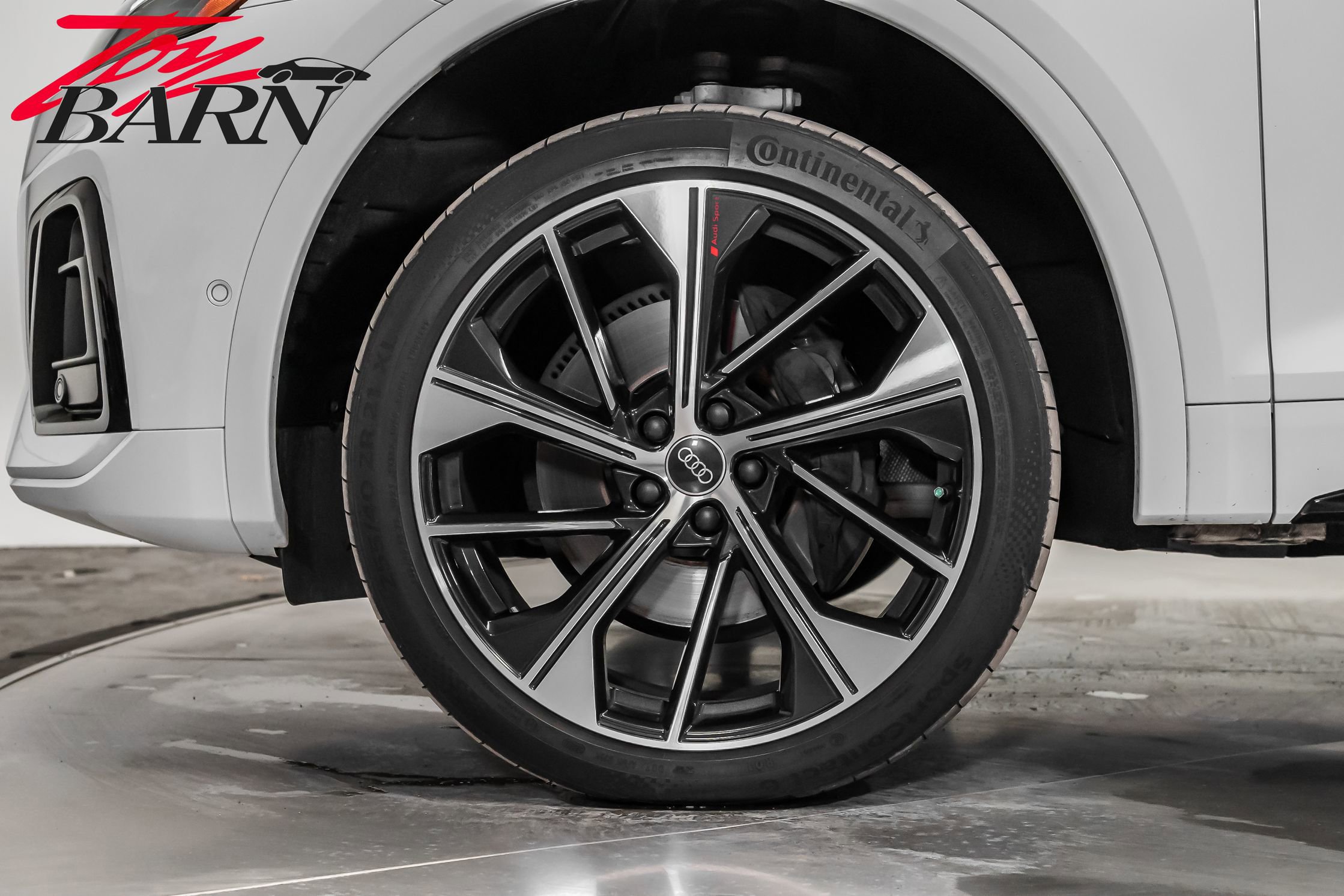 Used 2024 Audi SQ5 Prestige image 17