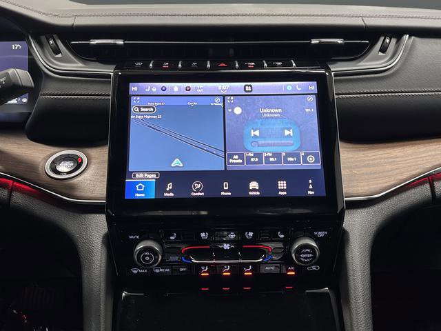 Used 2024 Jeep Grand Cherokee L Summit image 9