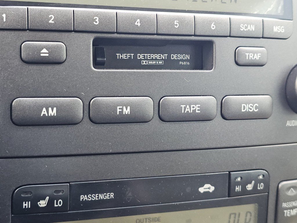 Used 2002 Lexus ES 330 w/ Premium Pkg FWD image 10