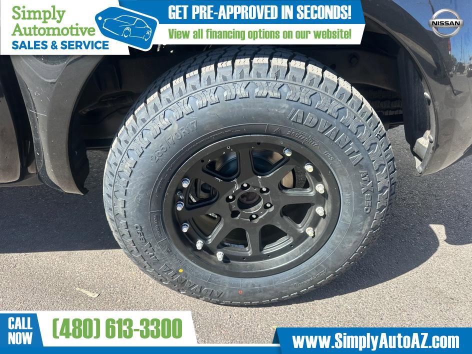 Used 2011 Nissan Frontier S image 28