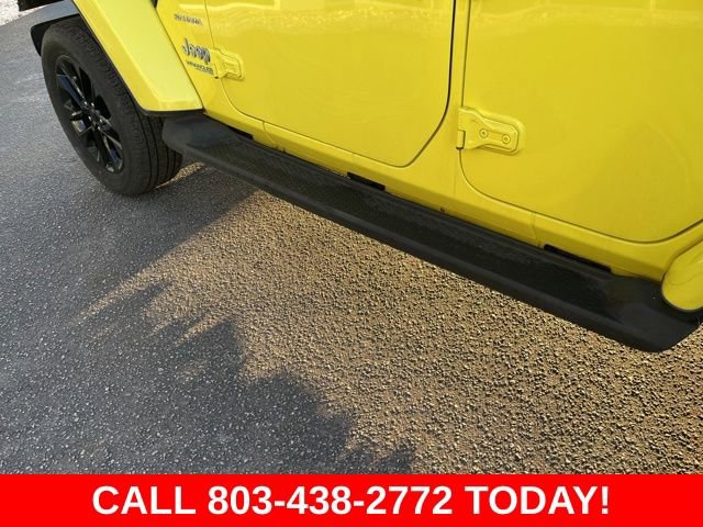 Used 2022 Jeep Wrangler Unlimited Sahara w/ Safety Group AWD/4WD image 30