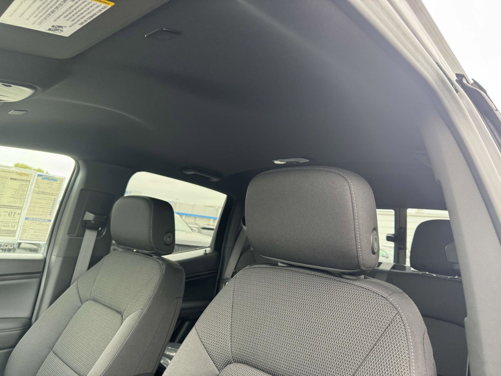 New 2026 Chevrolet Colorado LT image 12