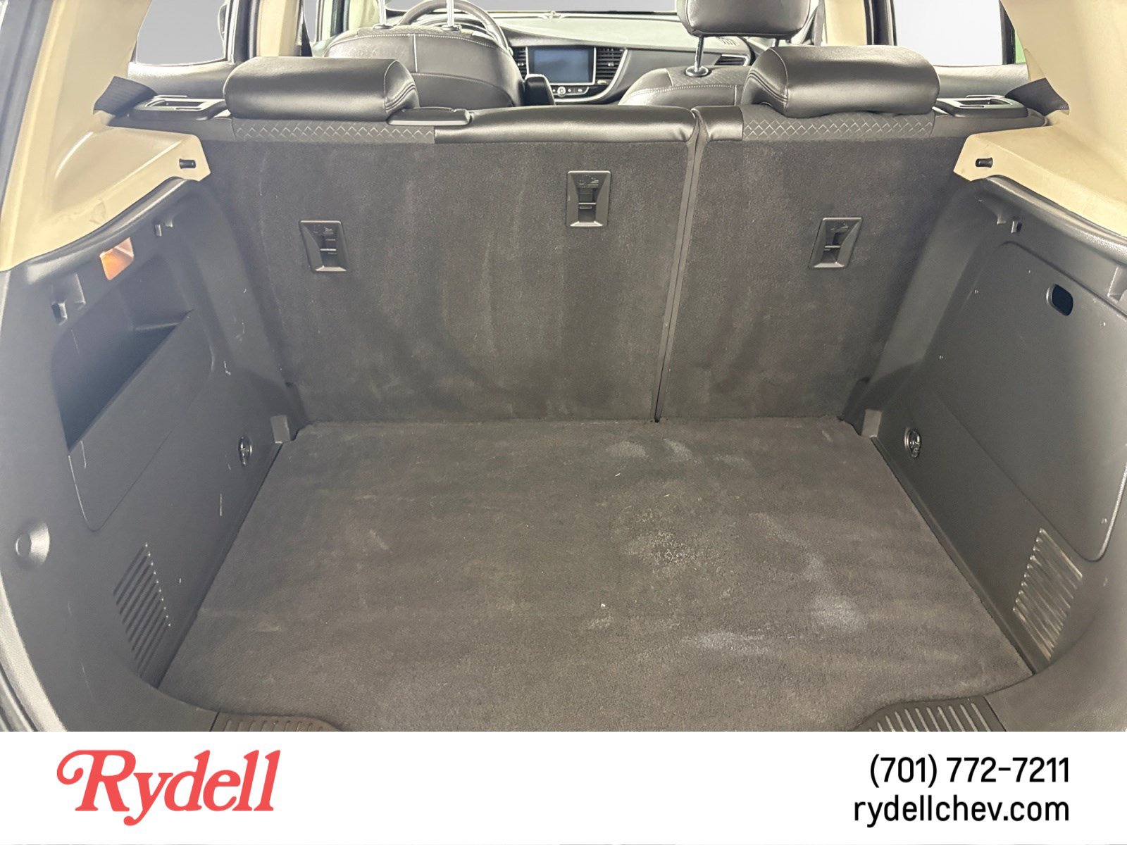 Used 2018 Buick Encore Preferred image 18