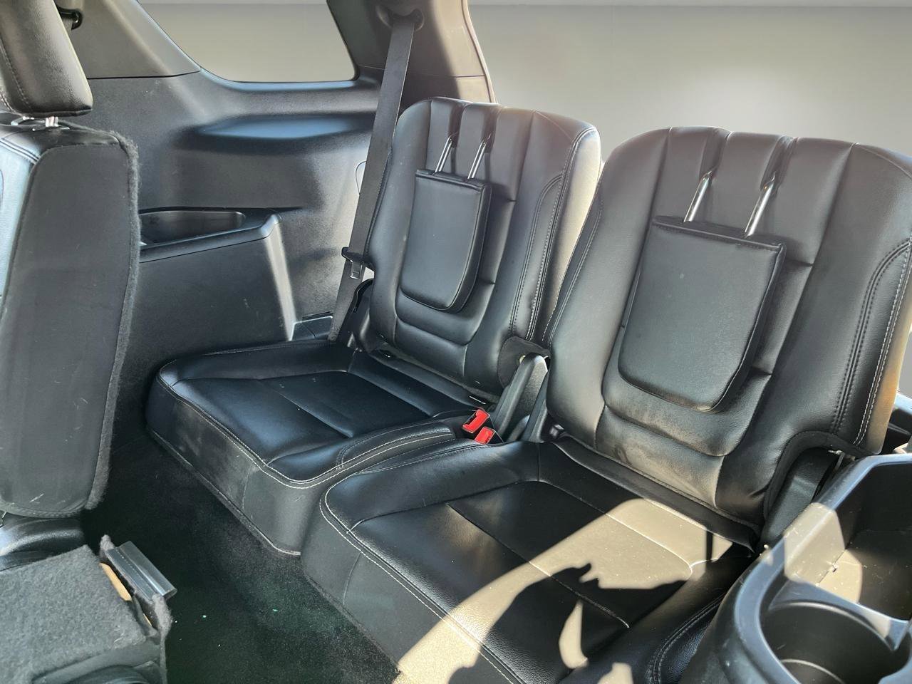 Used 2017 Ford Explorer Limited image 21