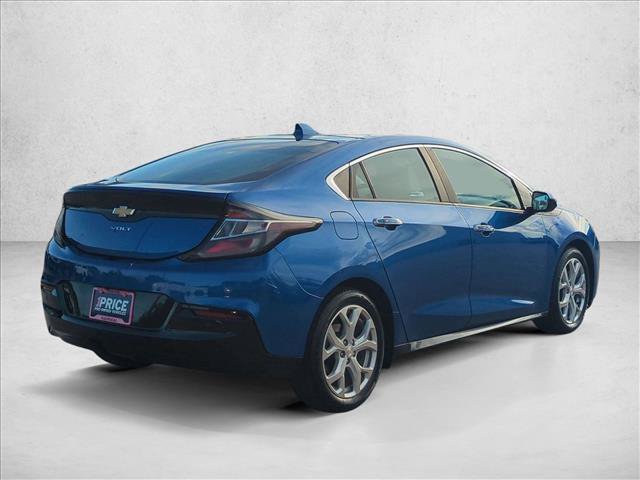 Used 2017 Chevrolet Volt Premier w/ Driver Confidence II Package FWD image 5
