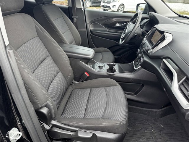 Used 2022 GMC Terrain SLE w/ Driver Convenience Package image 14