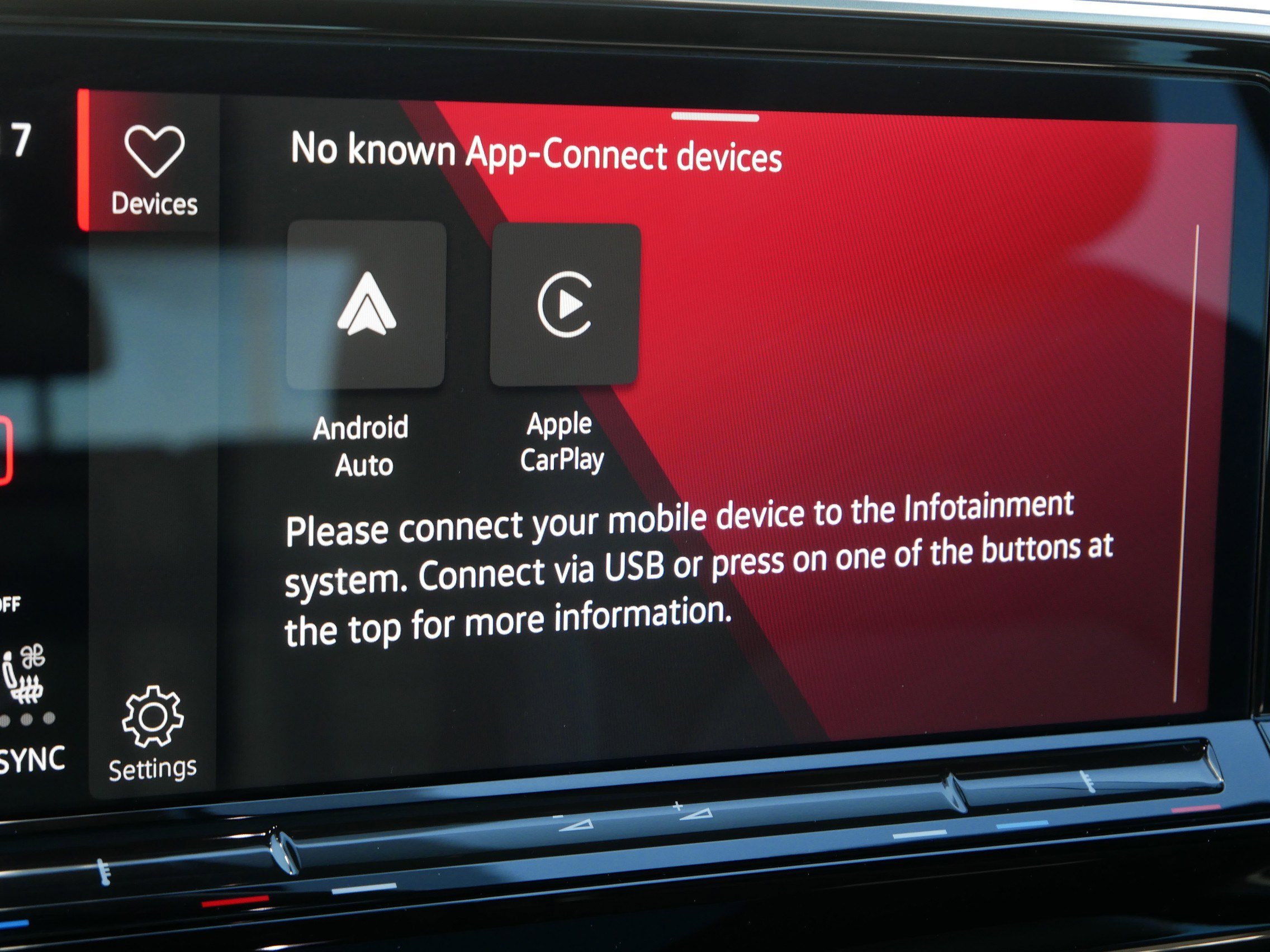 Certified 2024 Volkswagen Atlas Cross Sport SEL R-Line image 30