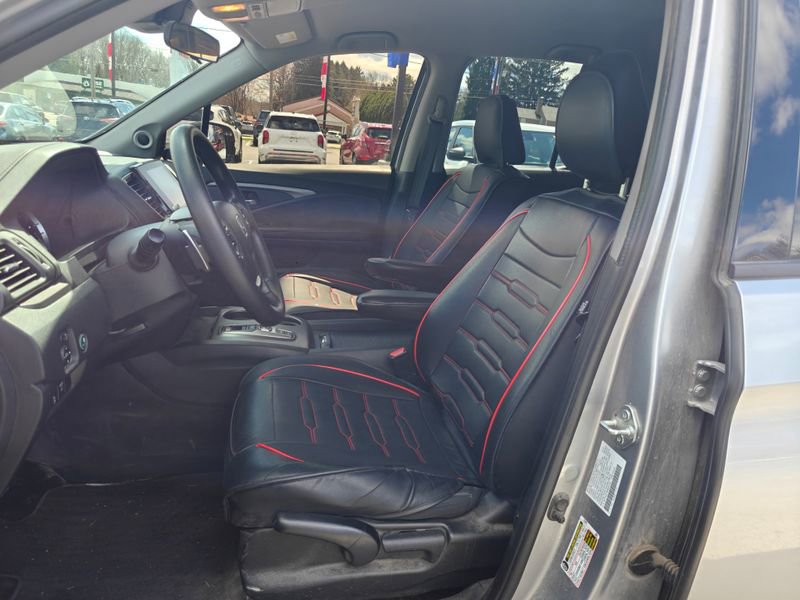 Used 2022 Honda Ridgeline Sport image 10