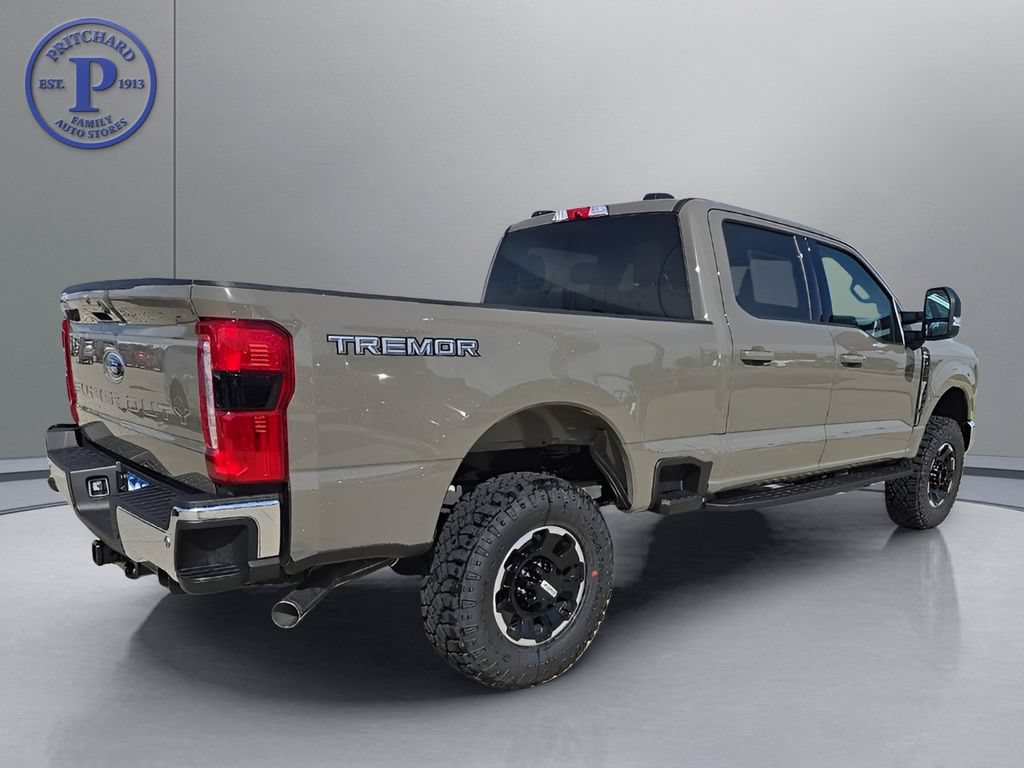 New 2026 Ford F250 XLT w/ XLT Premium Package AWD/4WD image 7