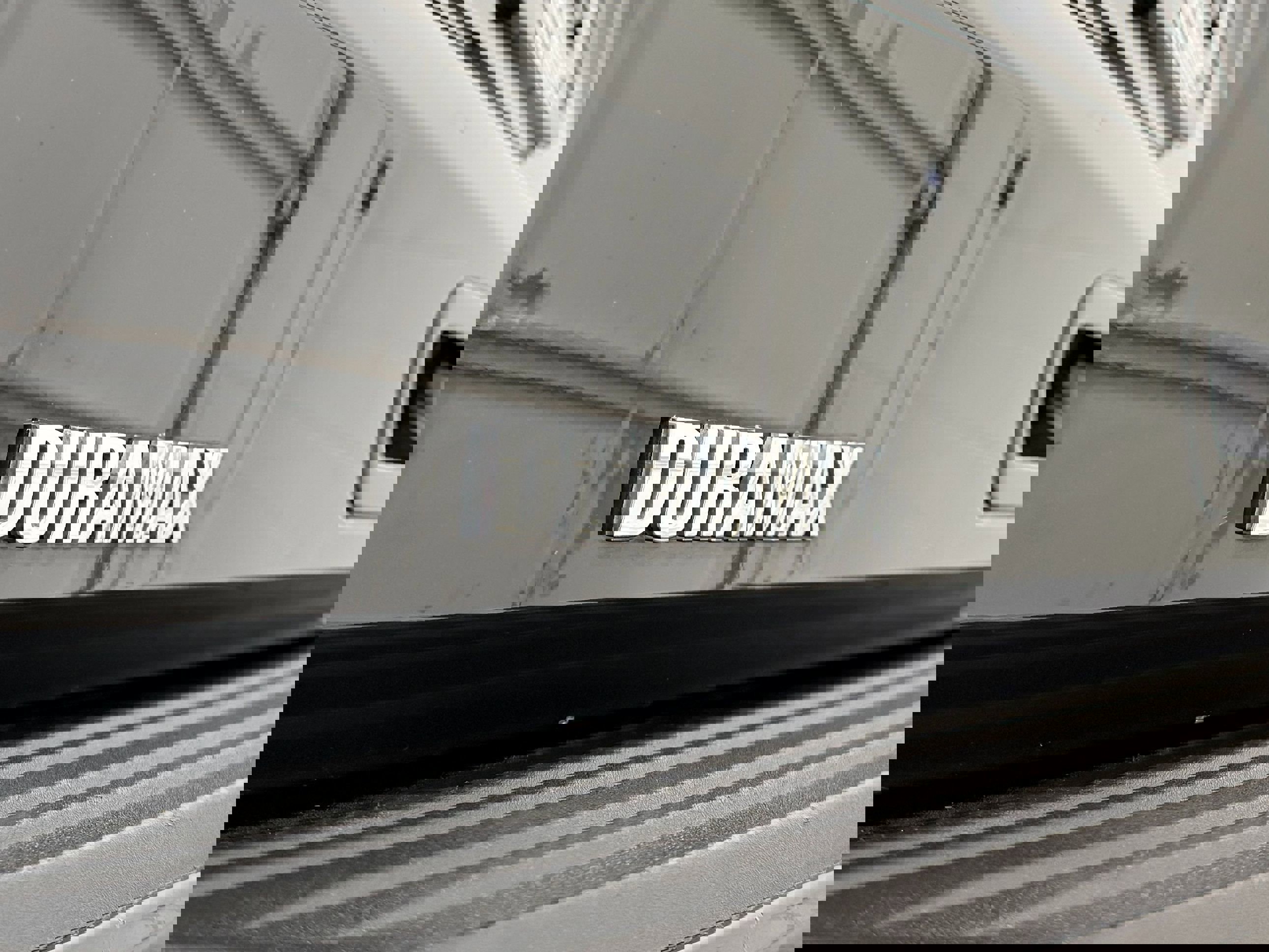 Used 2024 Chevrolet Suburban RST w/ Luxury Package image 9