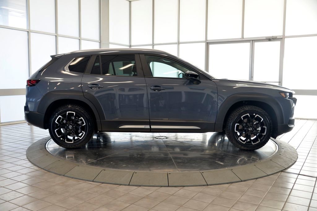 Used 2025 MAZDA CX-50 Meridian Edition w/ Weather Package image 9