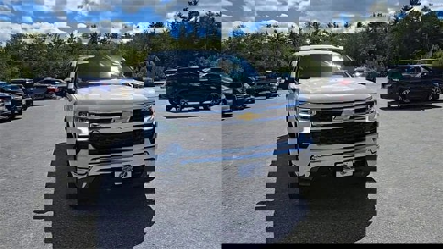 New 2026 Chevrolet Silverado 1500 LT image 3