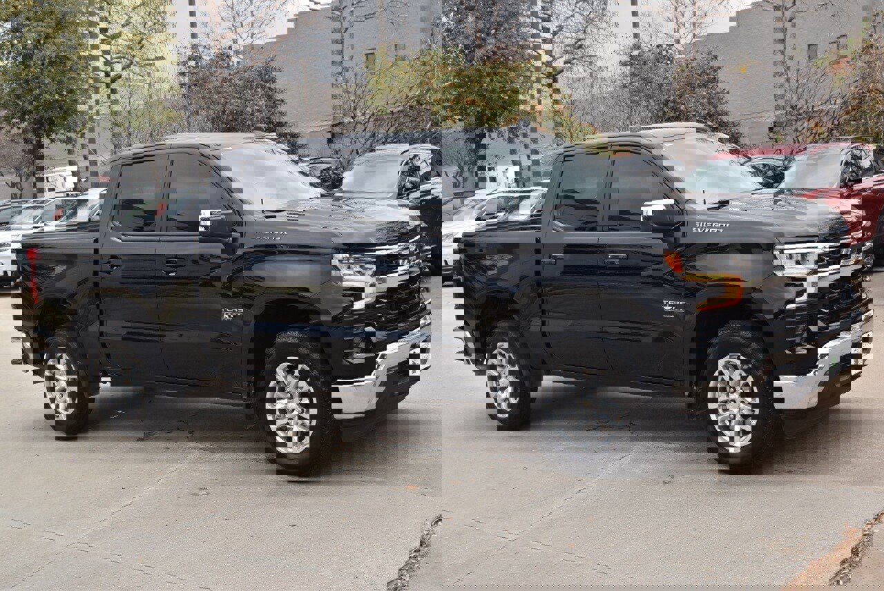 Used 2025 Chevrolet Silverado 1500 LT w/ Texas Edition Plus image 5