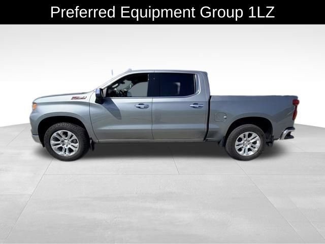 Used 2023 Chevrolet Silverado 1500 LTZ AWD/4WD image 4