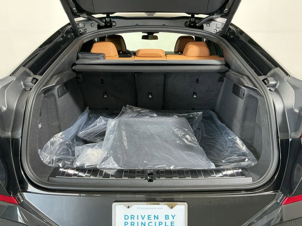 New 2026 BMW X6 xDrive40i AWD/4WD image 29