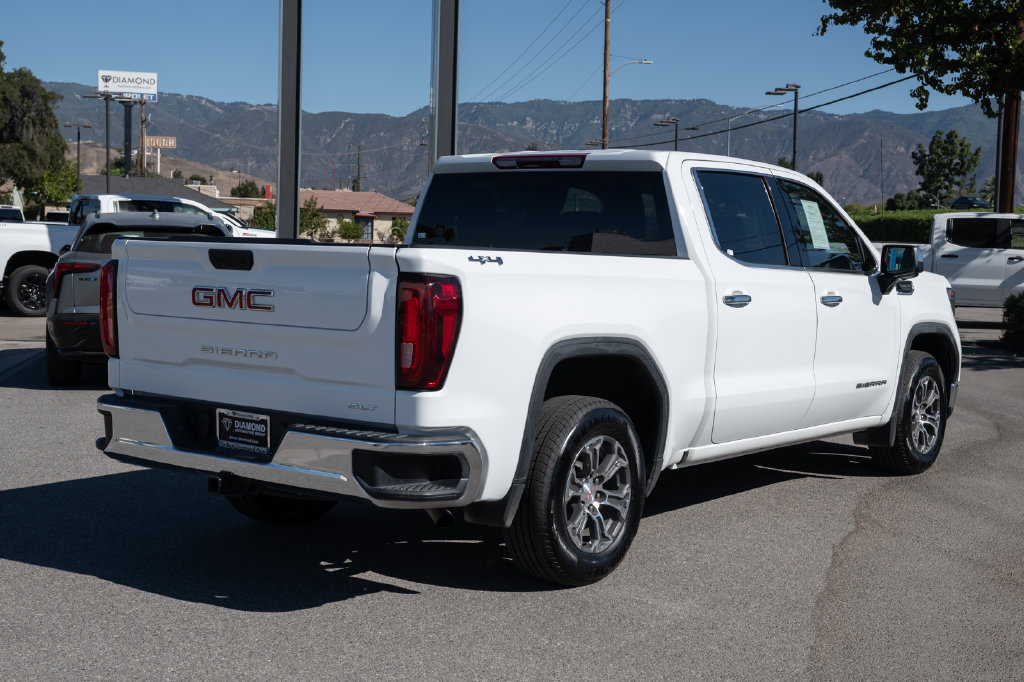 Used 2024 GMC Sierra 1500 SLT AWD/4WD image 4