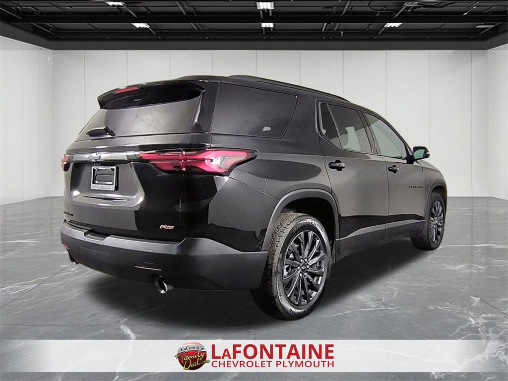 Used 2023 Chevrolet Traverse RS image 8