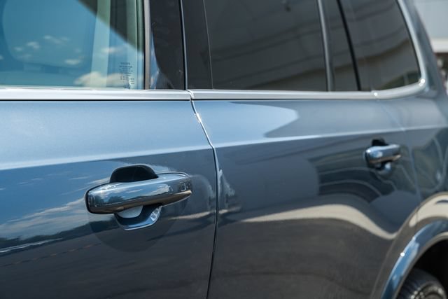 Used 2025 Volvo XC90 T8 Ultra w/ Protection Package Premier AWD/4WD image 16