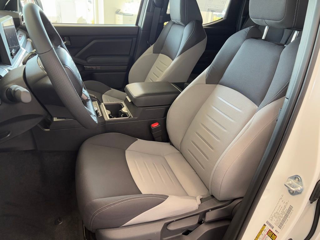 New 2025 Toyota Tacoma TRD Off-Road AWD/4WD image 12