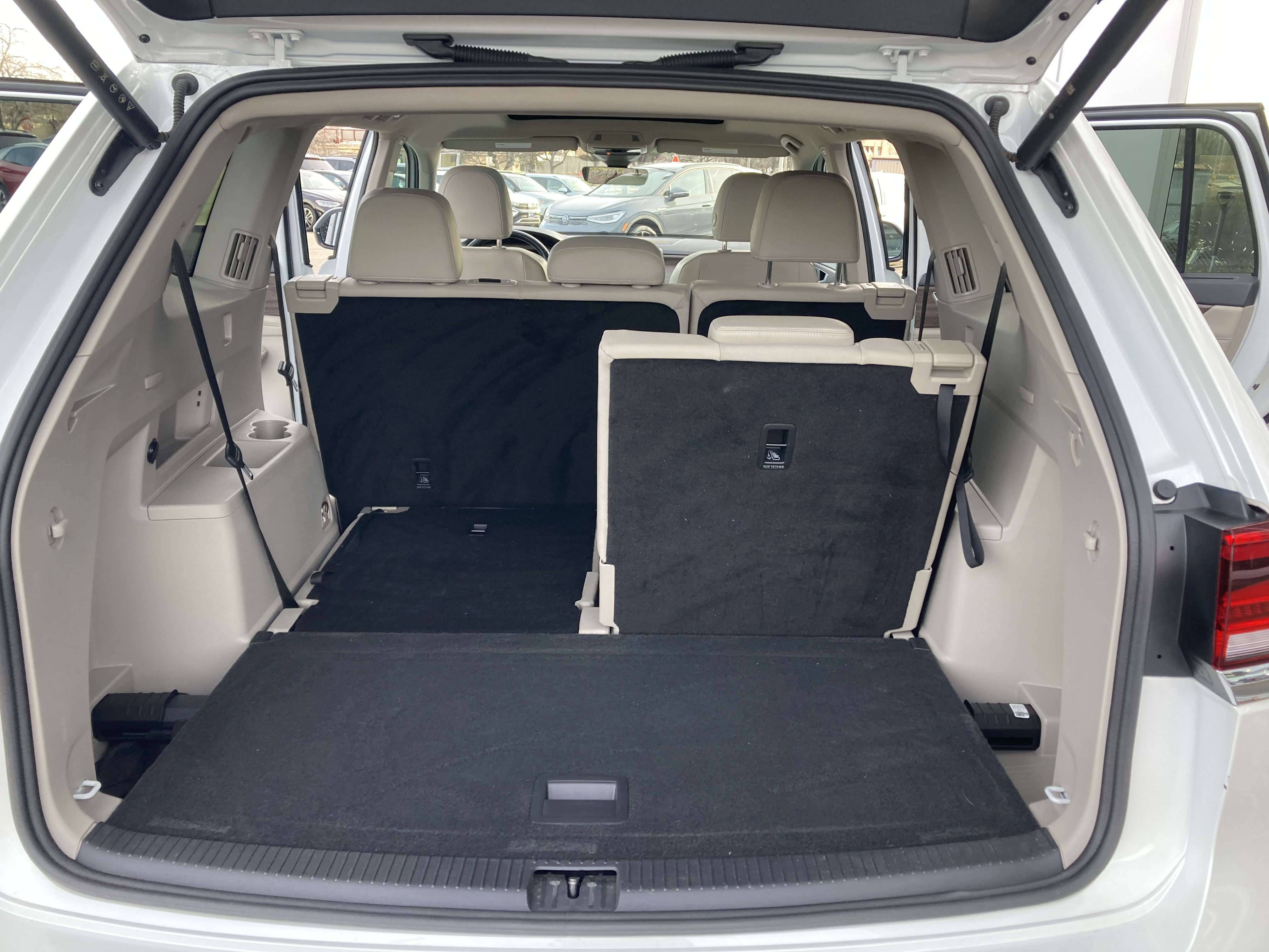 Certified 2025 Volkswagen Atlas SEL image 11