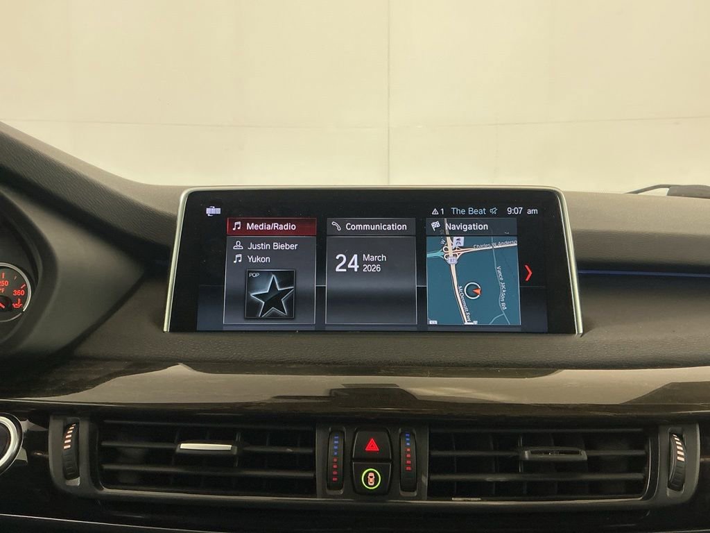 Used 2018 BMW X5 xDrive40e image 9