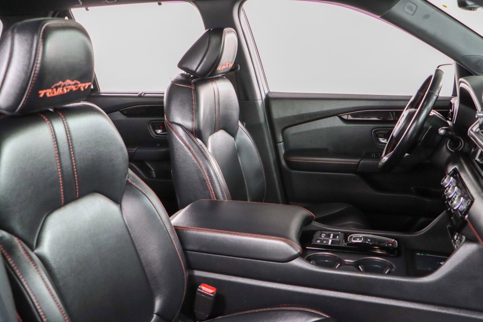 Used 2024 Honda Pilot TrailSport image 28