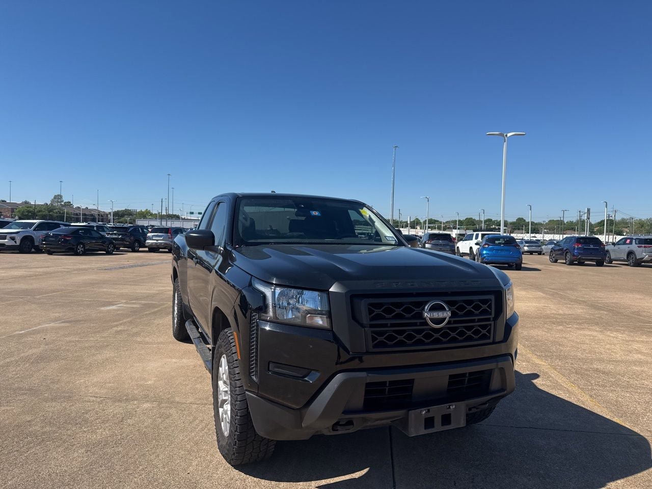 Certified 2022 Nissan Frontier S w/ Technology Package image 3