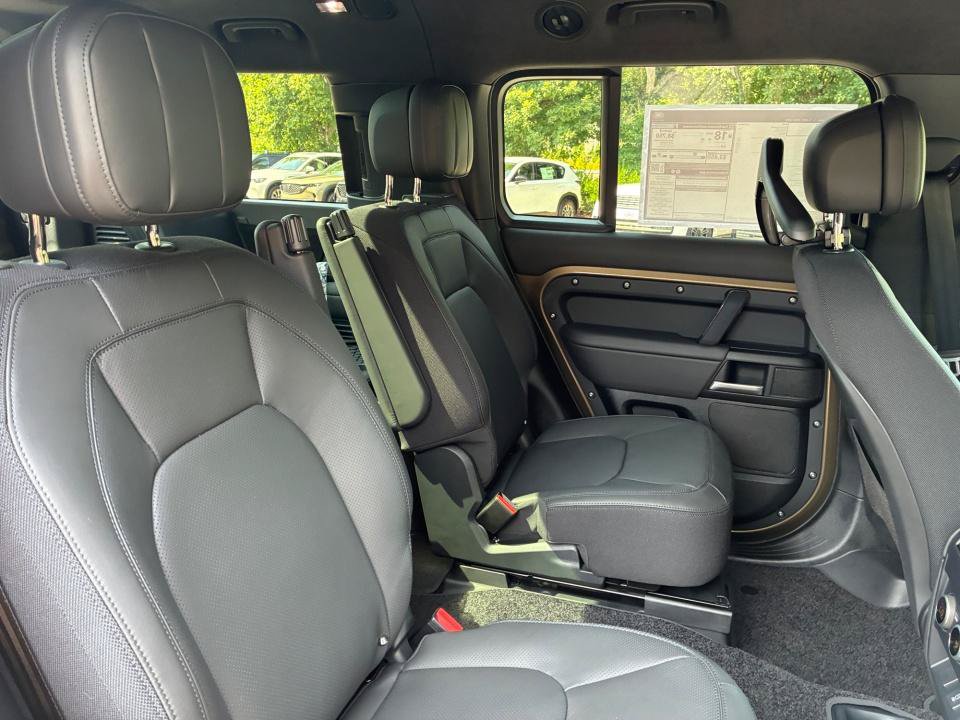 New 2026 Land Rover Defender 130 X AWD/4WD image 29