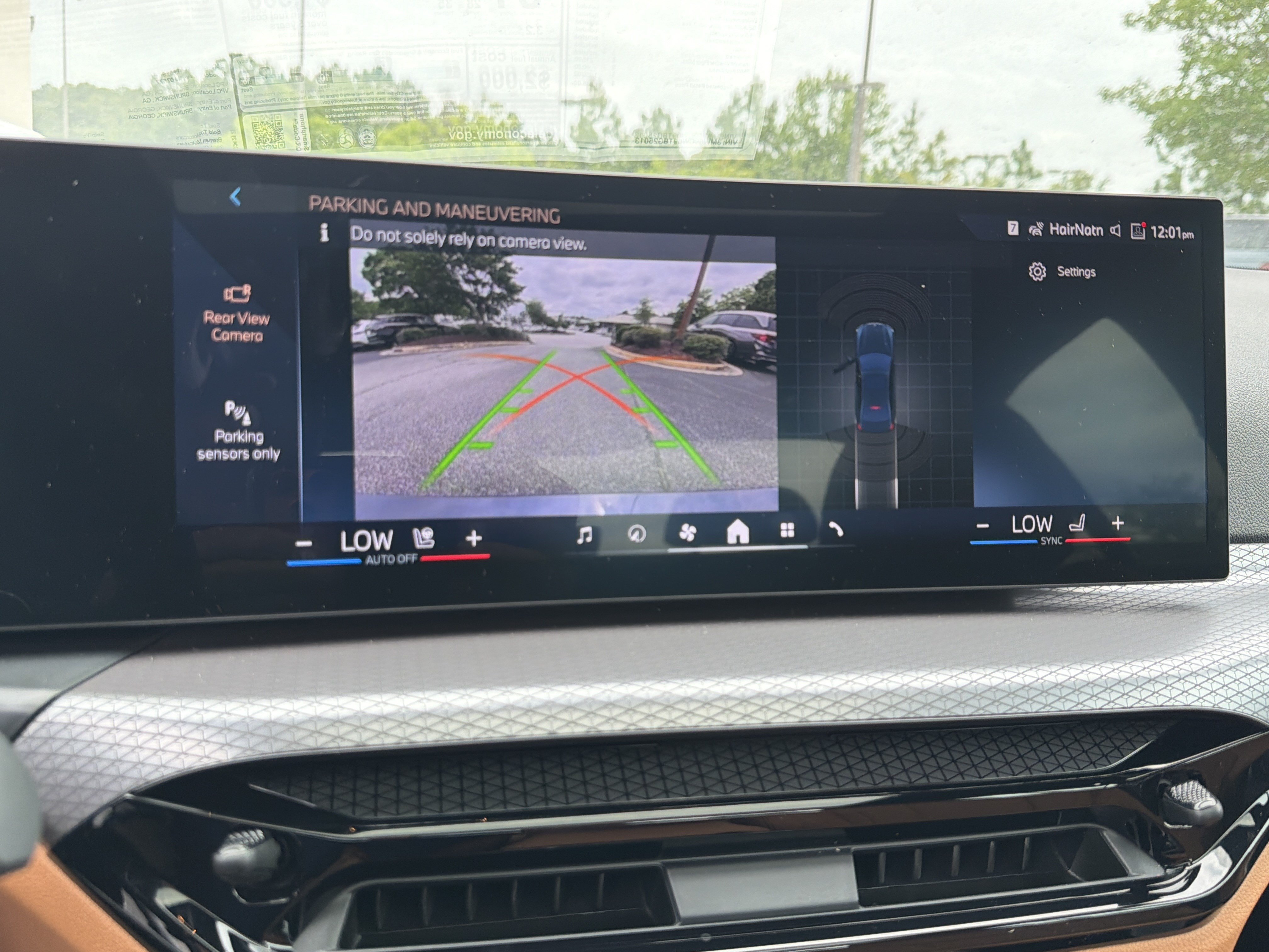 New 2026 BMW 330i Sedan w/ Convenience Package RWD image 6