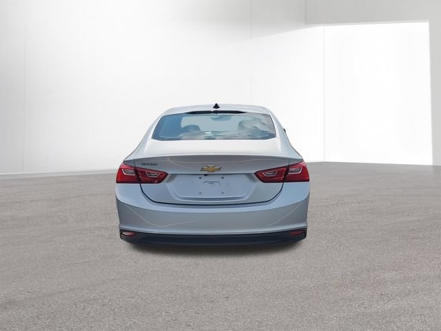 Used 2017 Chevrolet Malibu LS FWD image 8