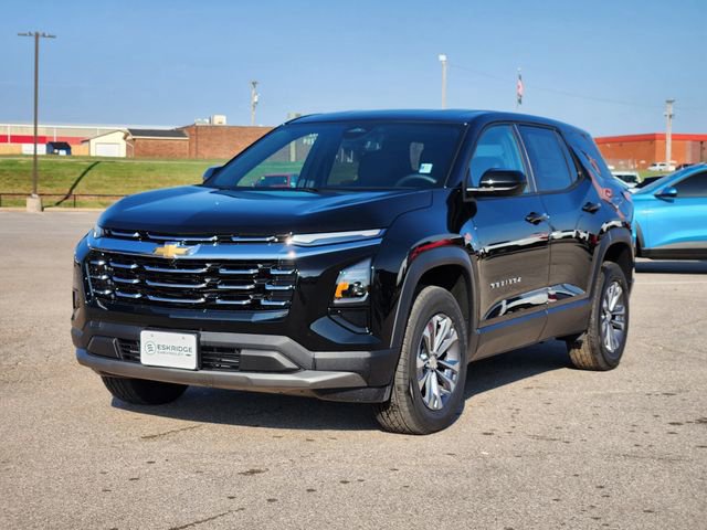 New 2026 Chevrolet Equinox LT image 2