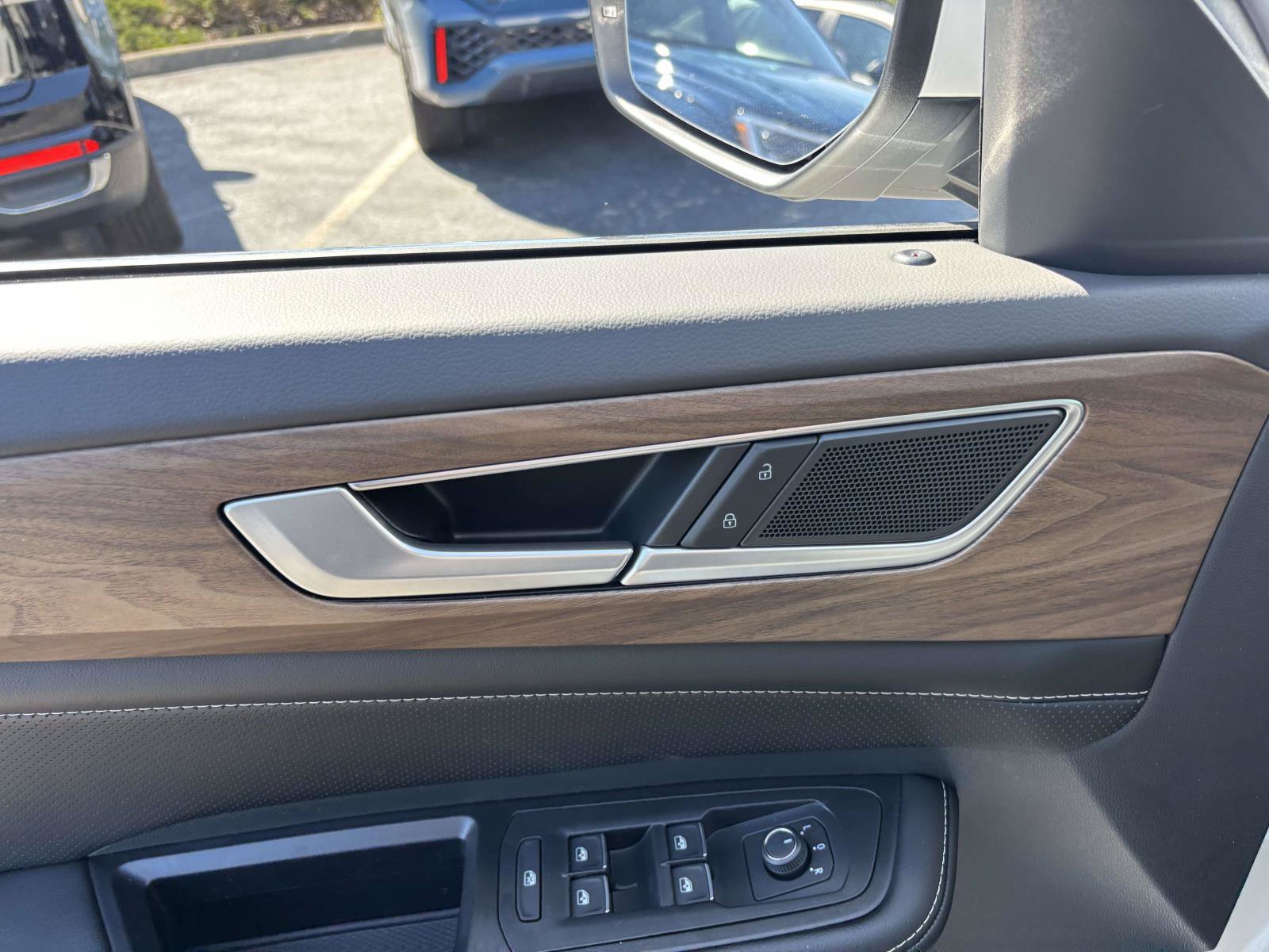 New 2026 Volkswagen Atlas SE AWD/4WD image 12