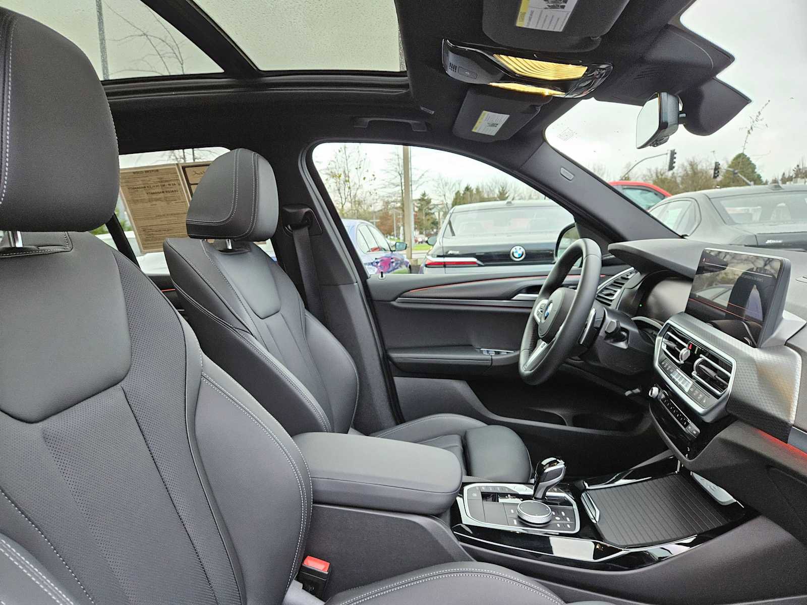 Used 2023 BMW X3 xDrive30i w/ M Sport Package image 11