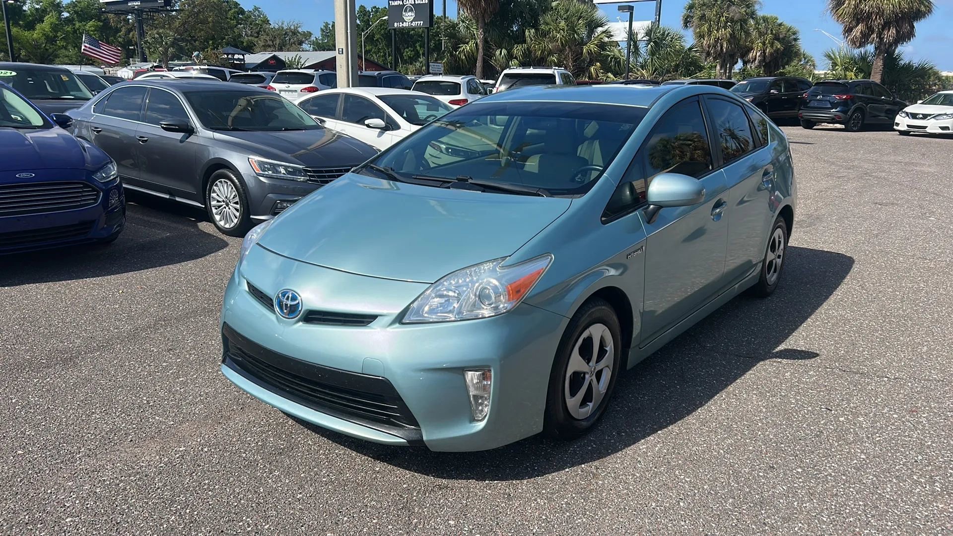 Used 2015 Toyota Prius Four image 3