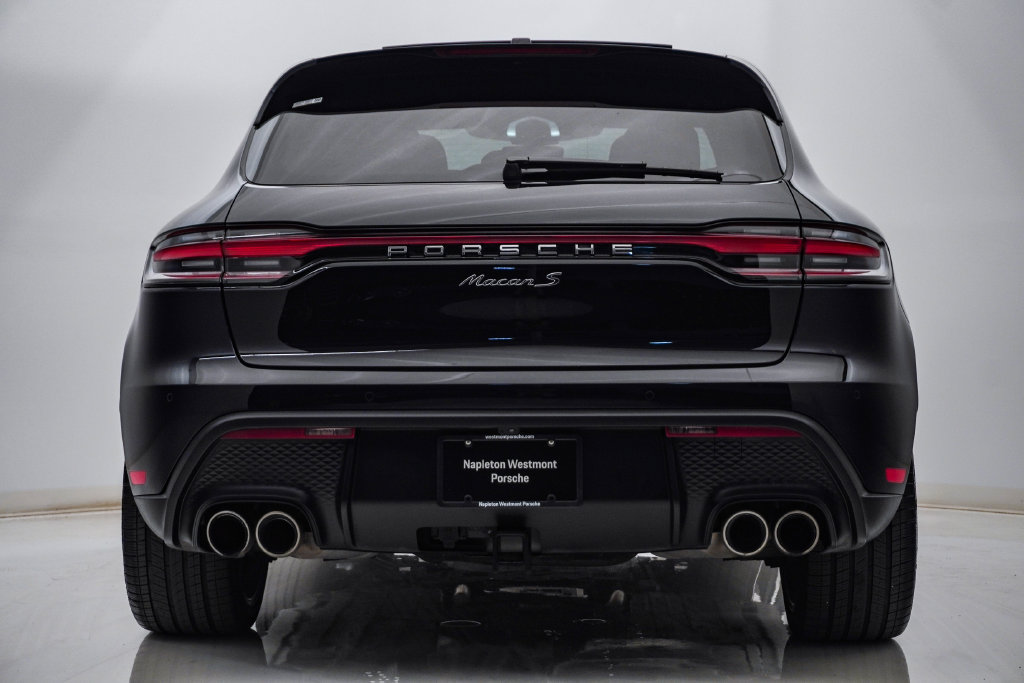 Certified 2022 Porsche Macan S AWD/4WD image 10