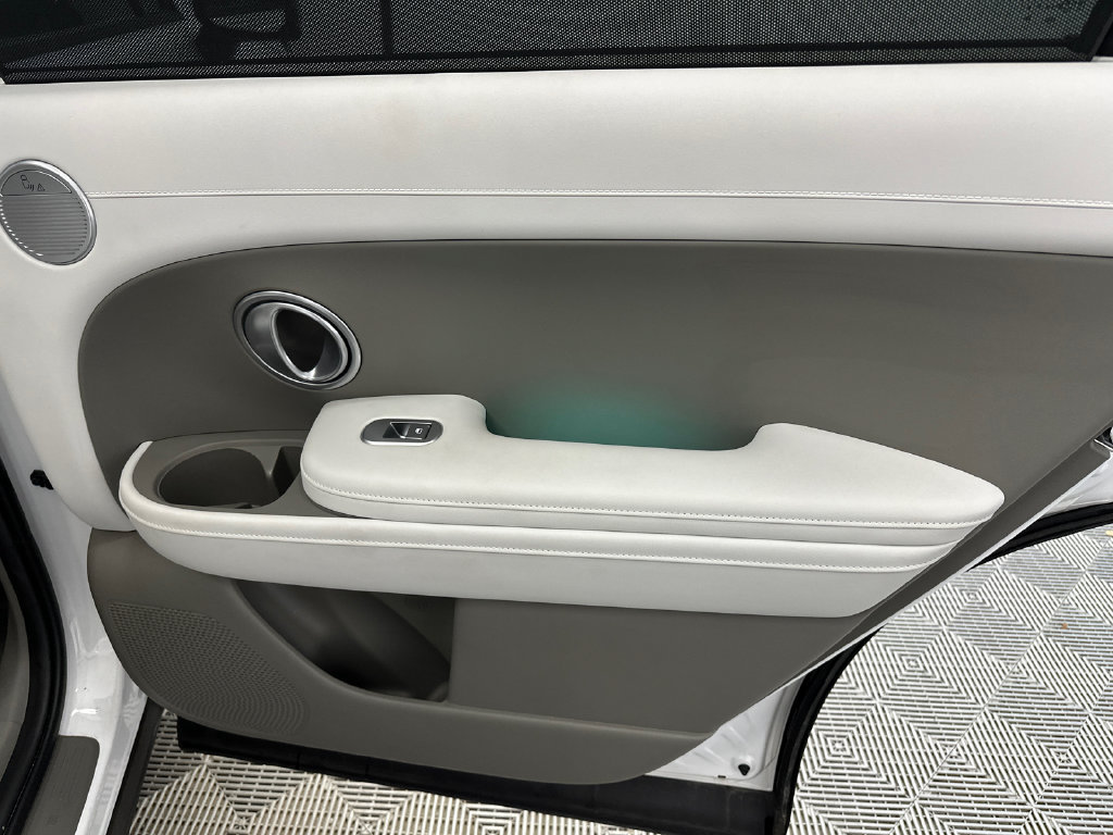 Used 2026 Hyundai Palisade SEL Premium FWD image 18
