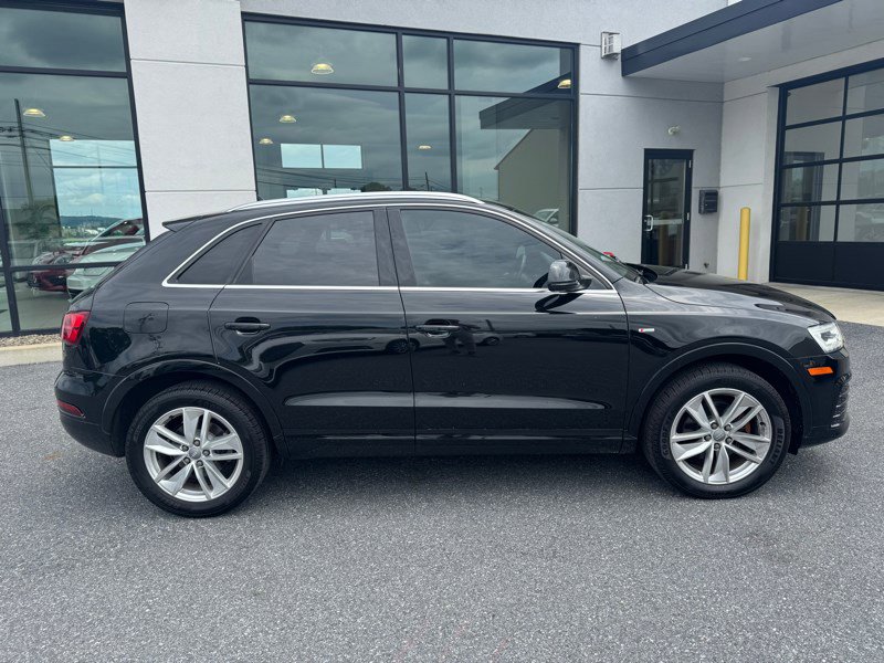 Used 2018 Audi Q3 2.0T Premium Plus w/ Premium Plus Package image 2