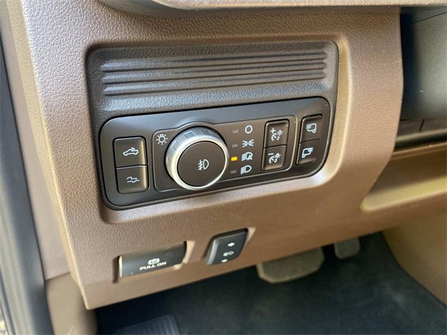 Used 2026 Ford F450 King Ranch w/ FX4 Off-Road Package image 15