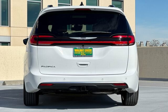 New 2026 Chrysler Pacifica Pinnacle image 5