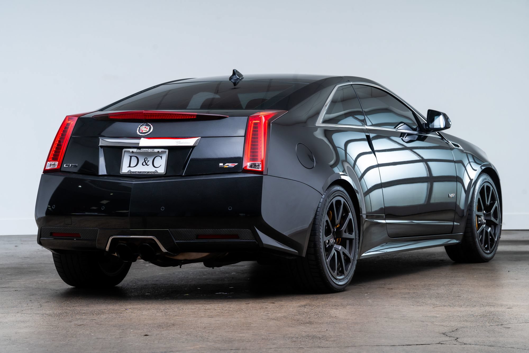 Used 2011 Cadillac CTS V RWD image 7