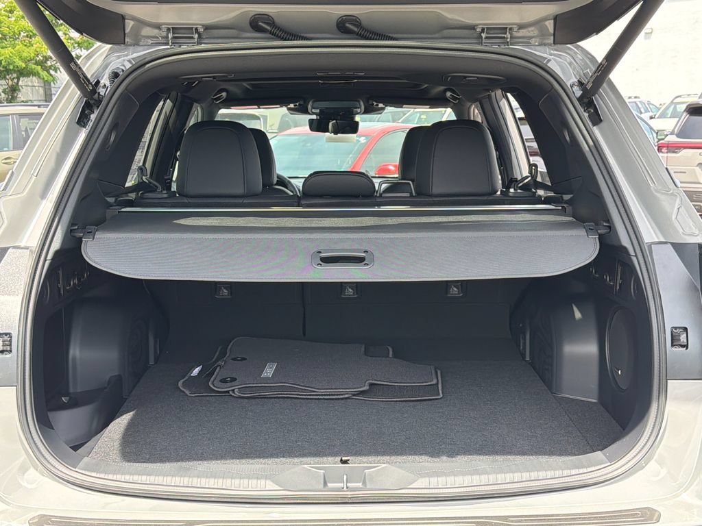New 2026 Subaru Forester Touring AWD/4WD image 11