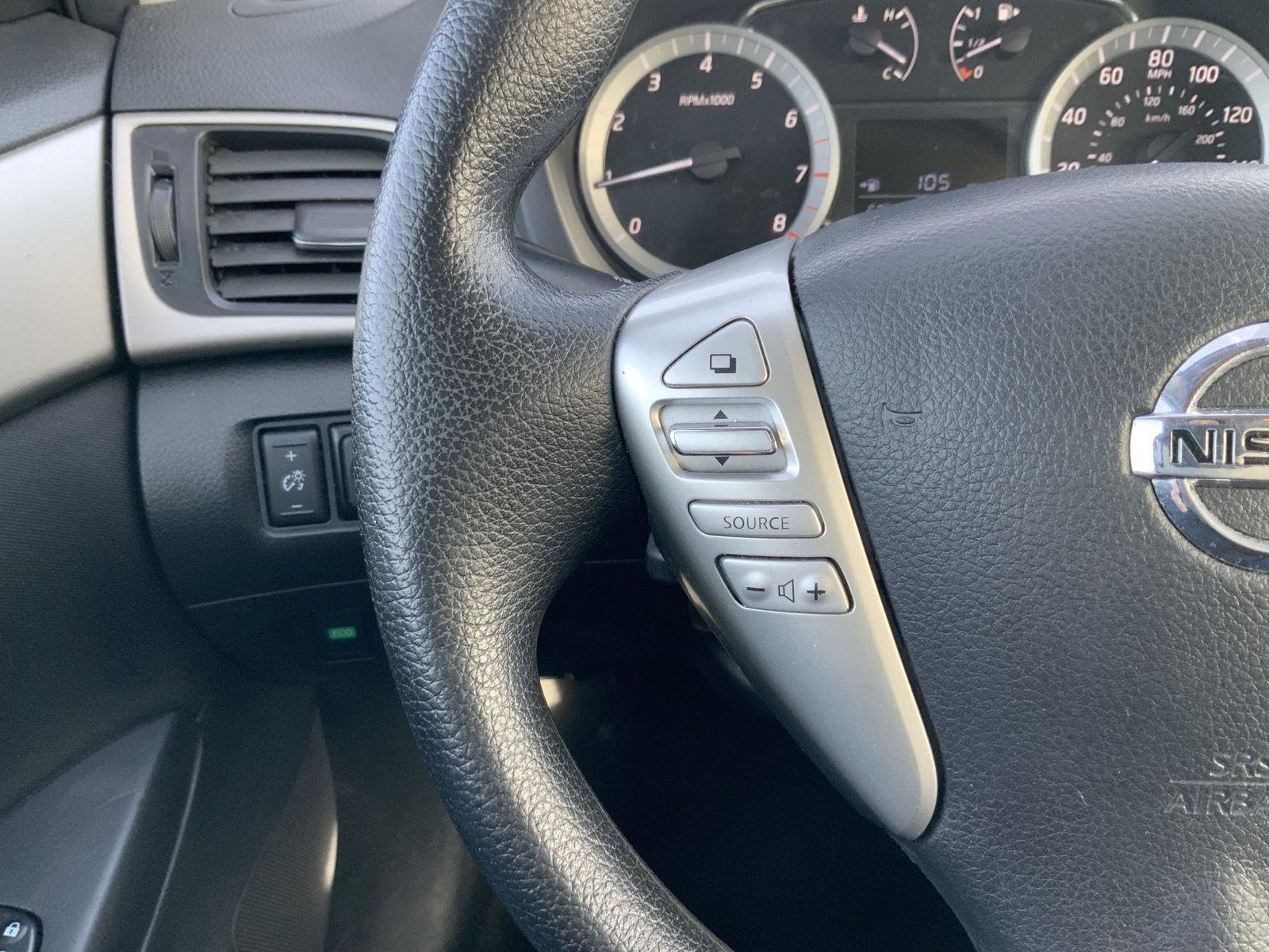 Used 2014 Nissan Sentra SV image 25