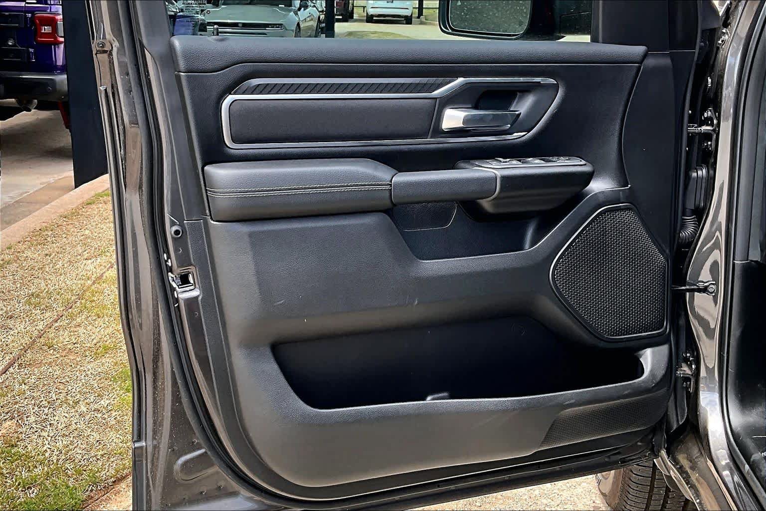 New 2026 RAM 1500 Big Horn AWD/4WD image 11