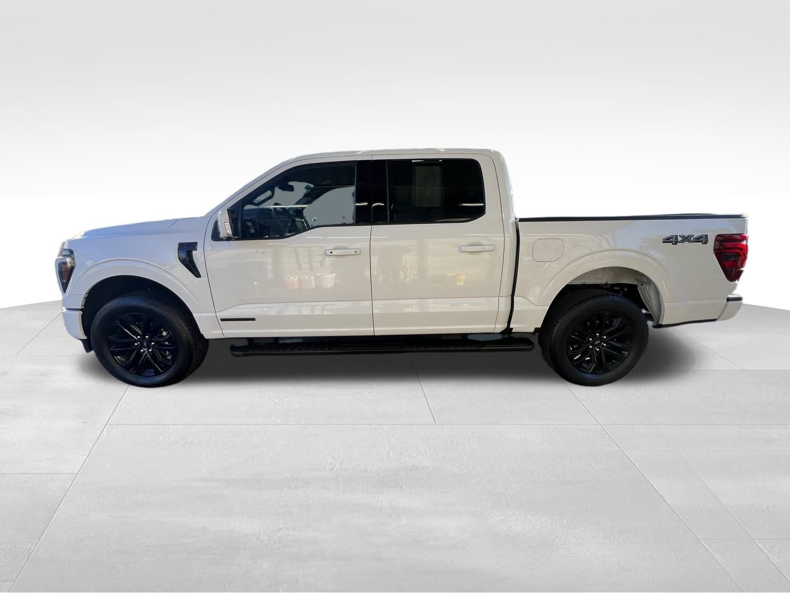 Used 2025 Ford F150 Lariat w/ Equipment Group 502A High image 9