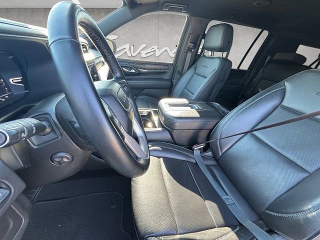 Used 2024 GMC Yukon XL Denali image 17