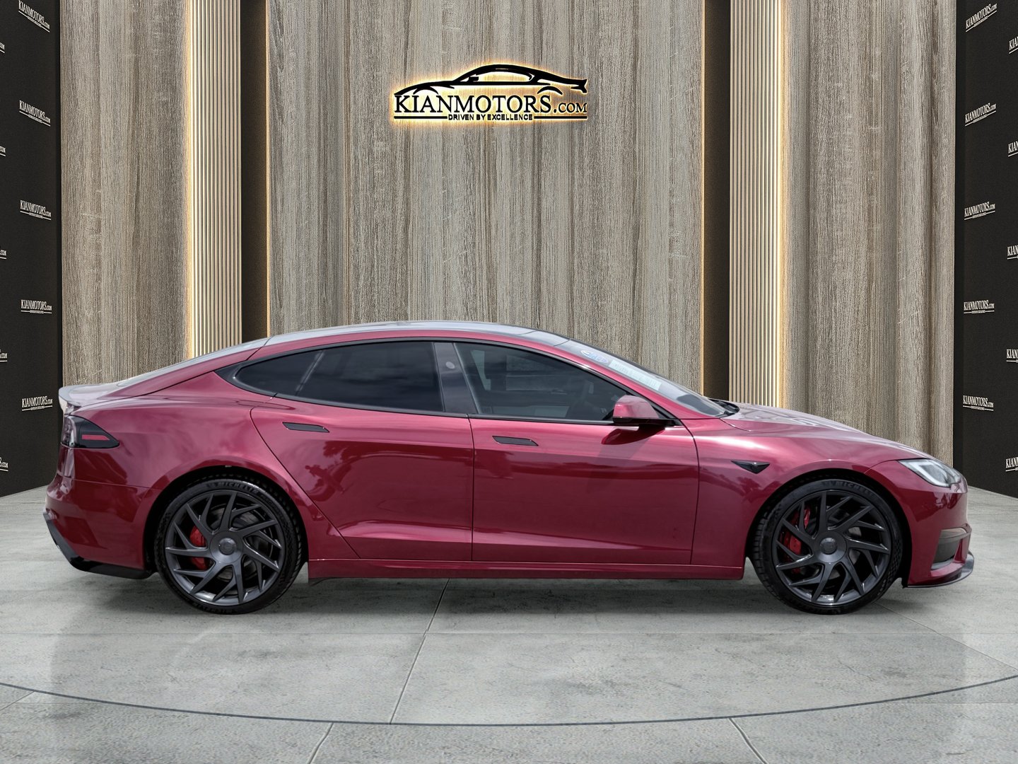Used 2026 Tesla Model S Plaid AWD/4WD image 11